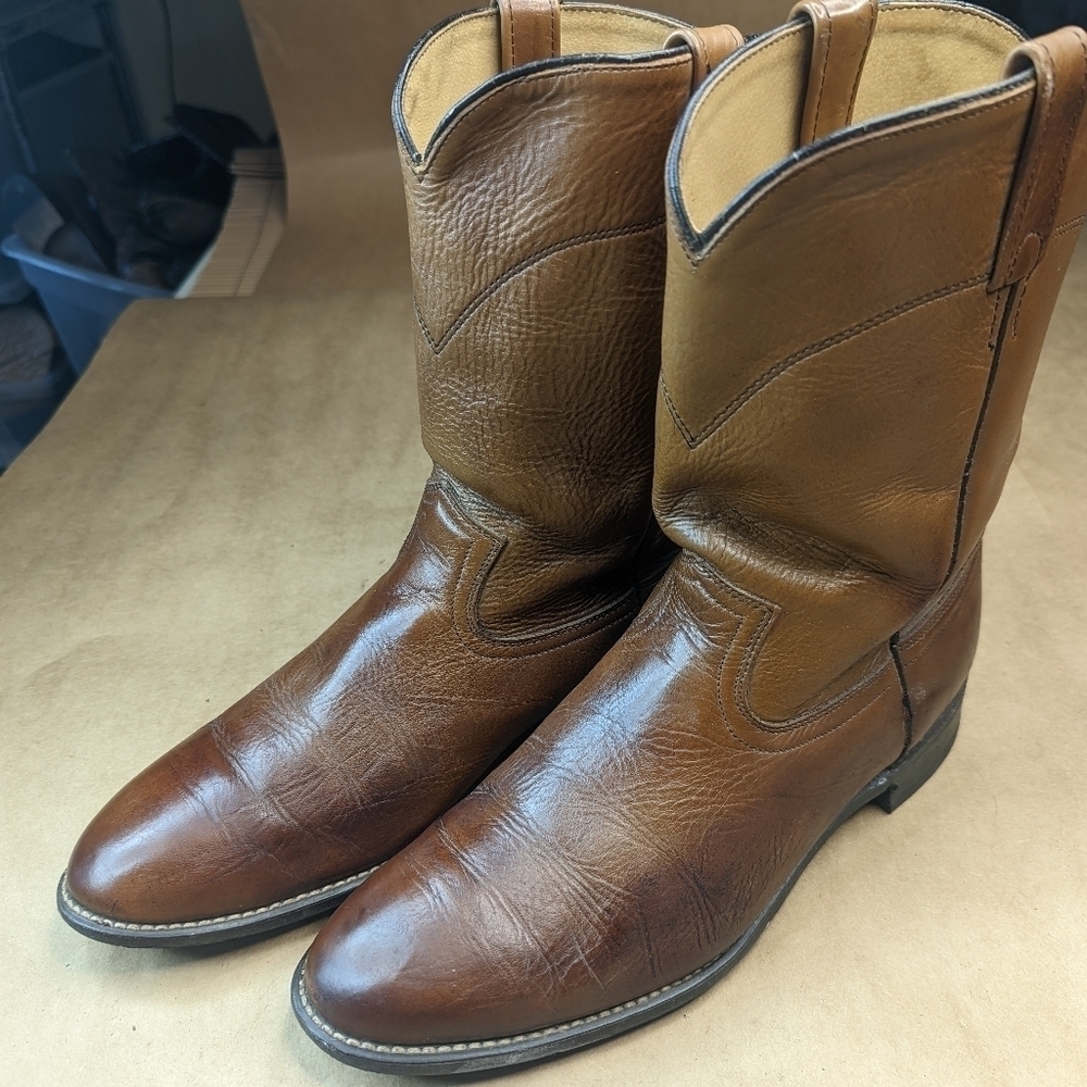 Acme Boots men's size 11D brown leather classic Western cowboy Roper boots.